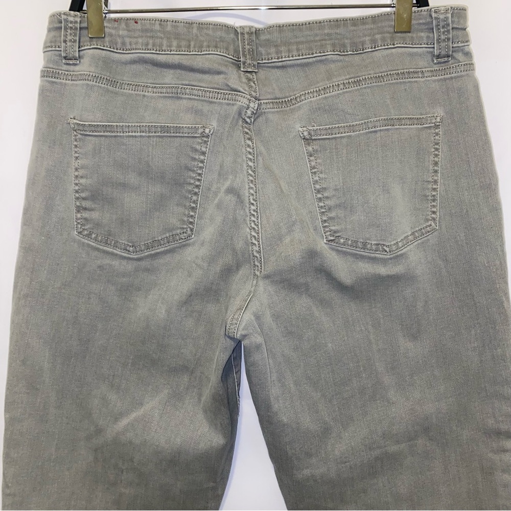 Talbots Gray Simply Flattering 5 Pocket Jeans - Picture 6 of 9